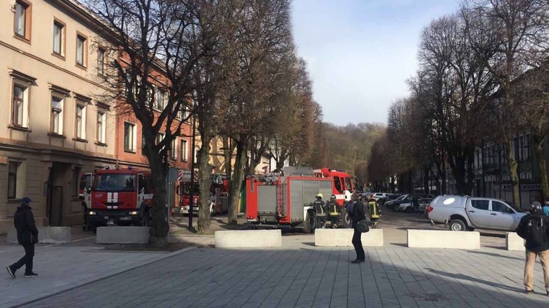 Netikras pavojus: ugniagesiai į Laisvės alėją iškviesti dėl dulkių