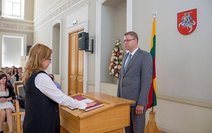Lietuvai prisiekė 22 nauji piliečiai