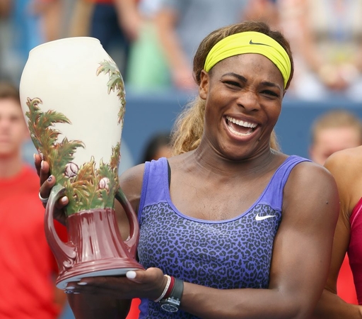 Tenisininkė S. Williams švenčia pergalę