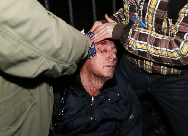 Buvęs Ukrainos VRM vadovas Lucenka tebėra reanimacijoje