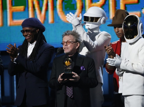 „Grammy“ apdovanojimų ceremonijoje triumfavo grupė „Daft Punk“