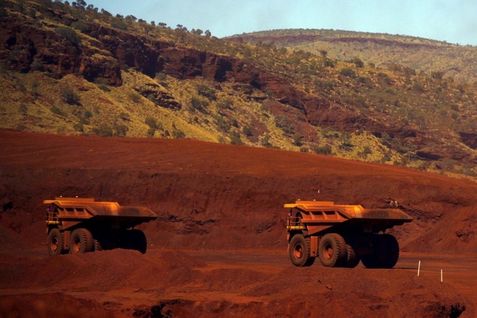 „Rio Tinto“ pusmečio pelnas smuko 82 proc.