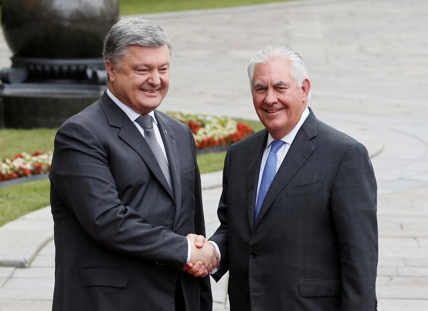 P. Porošenka Kijeve priėmė R. Tillersoną