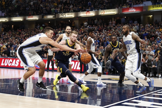 „Pacers“ su D. Saboniu panaikino 21 taško deficitą ir įveikė „Magic“ ekipą