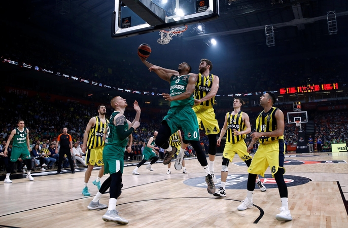 Eurolygos pusfinalyje „Žalgiris“ nusileido „Fenerbahce“ krepšininkams