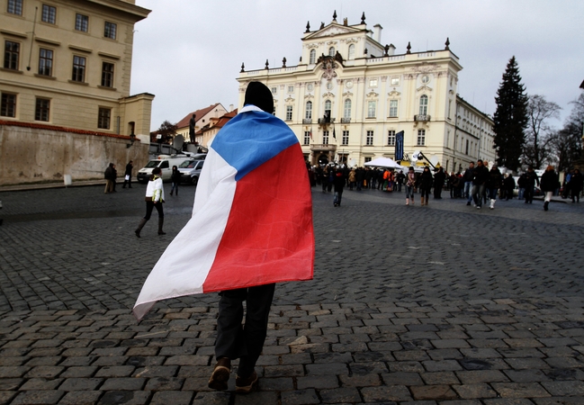 Čekijoje į valdžios Olimpą grįžta komunistai?