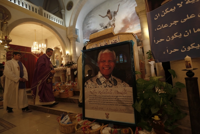 Paskutinį atodūsį Mandela išleido be jokių gyvybės palaikymo aparatų