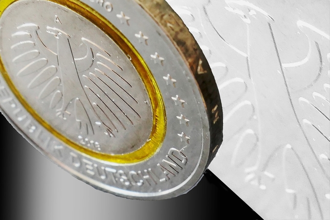Vokietijos vyriausybė patvirtino 46 mlrd. eurų mokesčių lengvatų verslui paketą