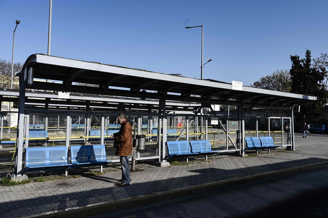 Visuotinis streikas Graikijoje sukėlė transporto chaosą