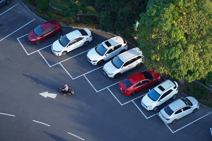 Naujas mokestis naujų automobilių rinką išsekino beveik dviem trečdaliais