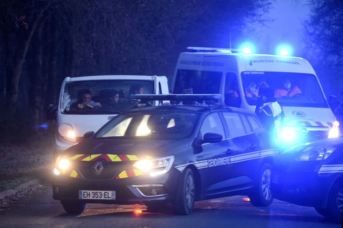 Prancūzijoje dėl grasinimų mokytojams uždaryta mokykla