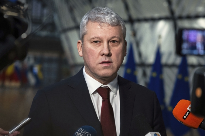 Rumunijos vidaus reikalų ministras paskirtas laikinuoju premjeru