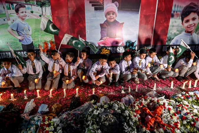 Pakistanas: per susirėmimus su Indija žuvo 40 civilių ir vienuolika karių