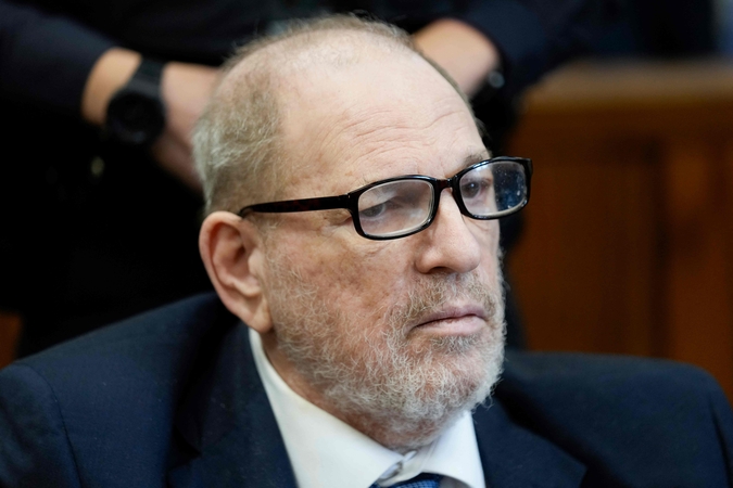Niujorke vyks pakartotinis Weinsteino bylos dėl seksualinių nusikaltimų nagrinėjimas