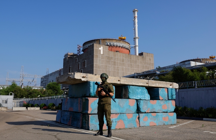 Rusija ir Ukraina kaltina viena kitą dėl trukdymo TATENA Zaporižios AE