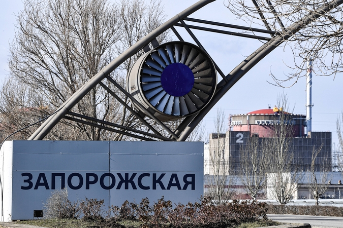 Rusija neteisėtai sulaikė tryliką Zaporižios AE darbuotojų