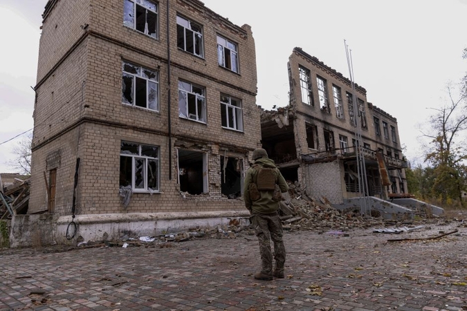 Ukraina rengiasi naujam Rusijos pajėgų puolimui Avdijivkoje