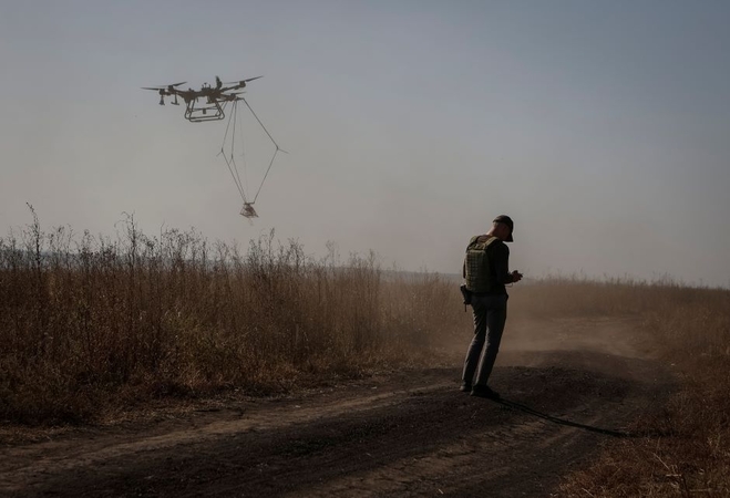 Žiniasklaida: per dronų smūgį Ukrainoje žuvo Estijos karys