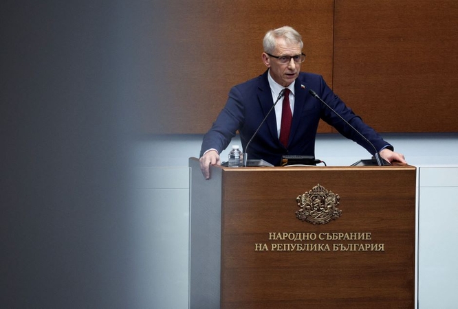 N. Denkovas.