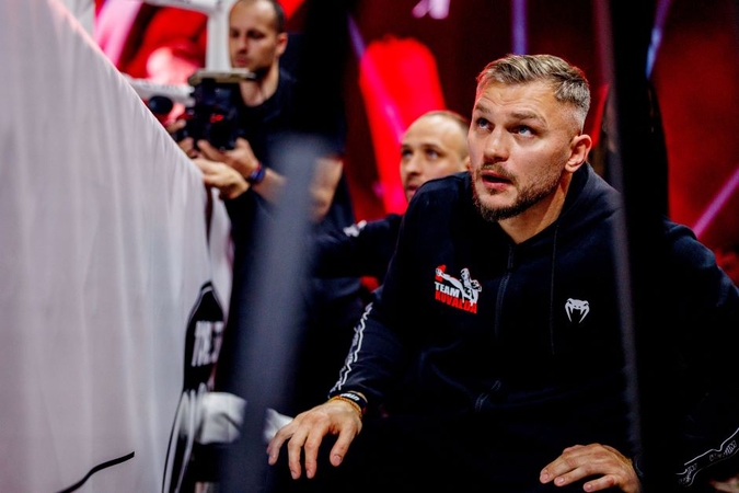 Maslobojevas „Glory“ ringe kovos dėl čempionų diržo