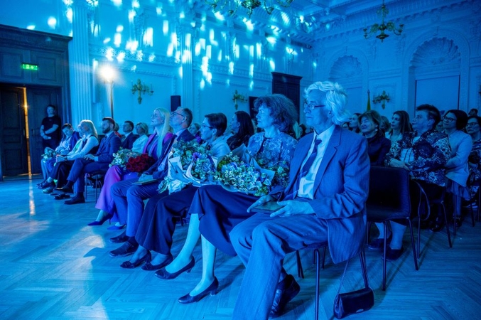Kaunas didžiuojasi medicinos darbuotojais: paskelbti metų laureatai, įteiktos premijos
