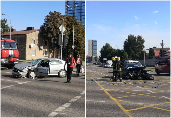 Dar viena avarija Klaipėdoje: sumaitoti du automobiliai (papildyta)