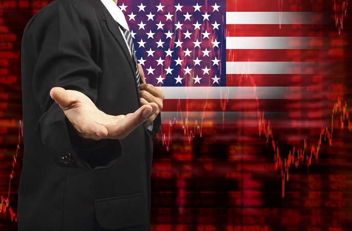 Apklausa atskleidė, kuri iš Baltijos šalių labiausiai nerimauja dėl muitų karo