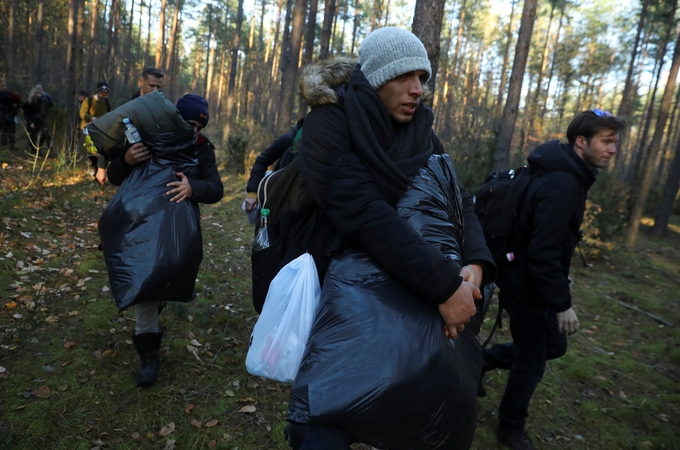 Vokietijos aktyvistai planuoja surinkti migrantus prie Lenkijos ir Baltarusijos sienos