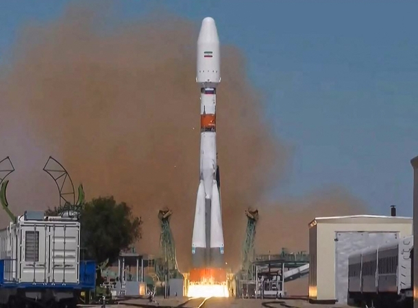Rusija į kosmosą paleido raketą su Irano palydovu