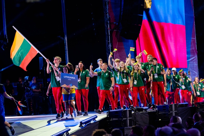 Slovakijoje suspindo ateities sporto žvaigždės: prasidėjo Europos jaunimo olimpinis festivalis