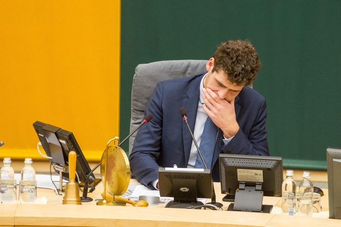 „Tvarkiečiams“ – finansiniai sunkumai prieš rinkimus