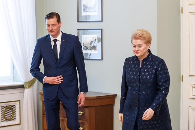 Prezidentė paskyrė K. Mažeiką aplinkos ministru