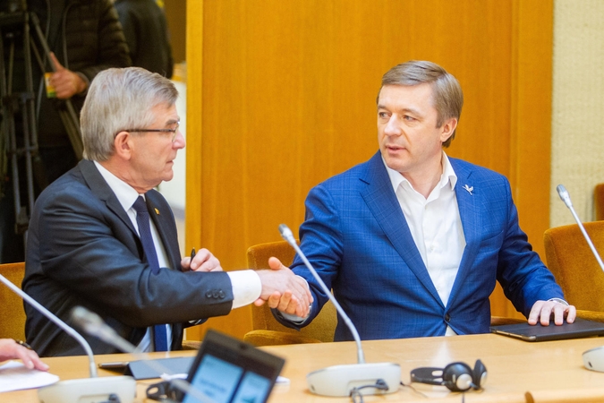 Su R. Karbauskiu kariaujantis V. Pranckietis išgirdo gerą žinią