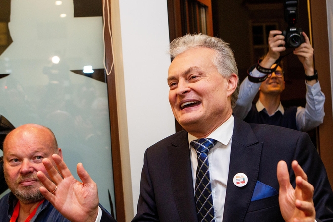 Politologai: antrame ture geresnes starto pozicijas turi G. Nausėda