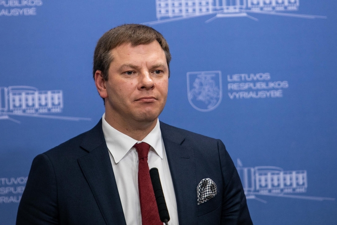 Vyriausybė patvirtino paramos verslui planą, ragina neatleidinėti darbuotojų