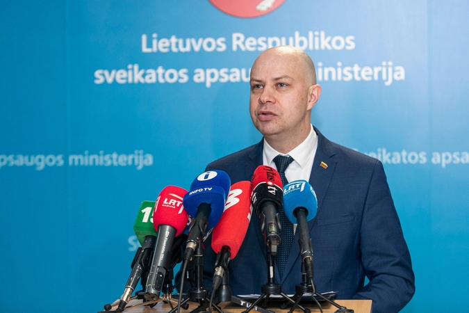 Mobilūs viruso patikros punktai pradės veikti tik gavus ministerijos leidimą