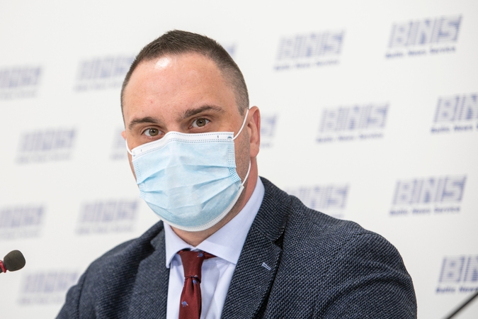 Siūlo naikinti prievolę VMVT vadovui turėti veterinaro kvalifikaciją