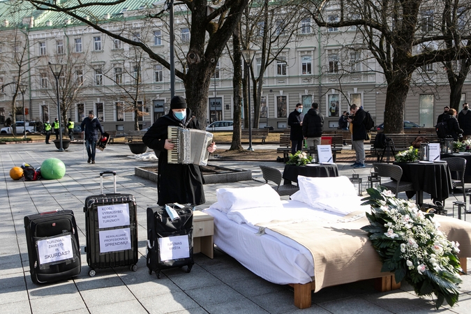 Premjerė su restoranų ir viešbučių atstovais aptars paramos klausimus