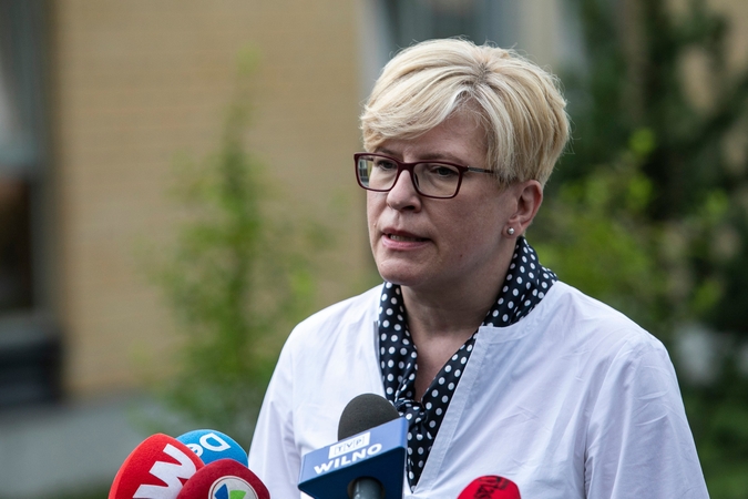 Premjerė: pandeminė situacija prastėja, gali tekti grįžti prie suvaržymų