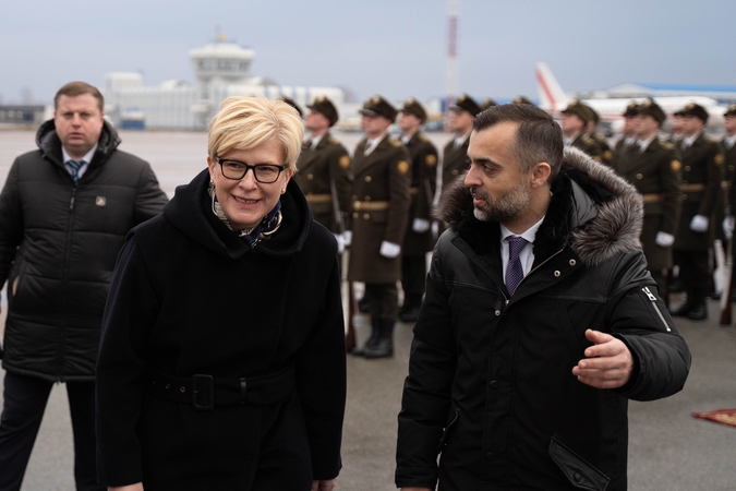 I. Šimonytė atvyko į Kijevą pareikšti solidarumo Ukrainai