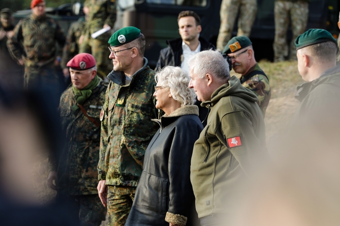 A. Anušauskas kviečiamas į Seimo komitetą „susikoordinuoti“ pozicijų dėl brigados