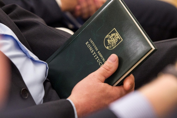 Į priekį juda individualaus konstitucinio skundo įteisinimas