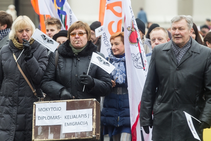 I. Šimonytė apie įsipareigojimus pedagogams: algų didinimas – pirmoje eilėje