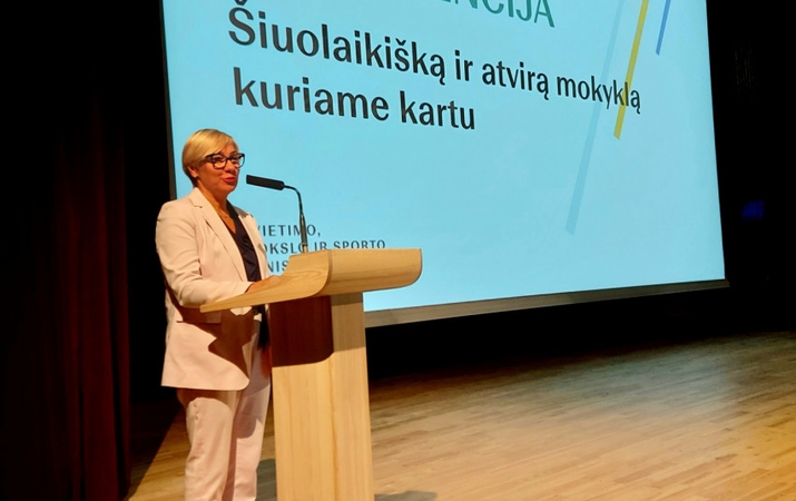 J. Šiugždinienė: svarbu kartu siekti pažangos, o ne konkuruoti tarpusavyje