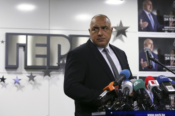 Bulgarijos politikos sunkiasvorio Boiko Borisovo partija laimėjo sekmadienį vykusius pirmalaikius rinkimus