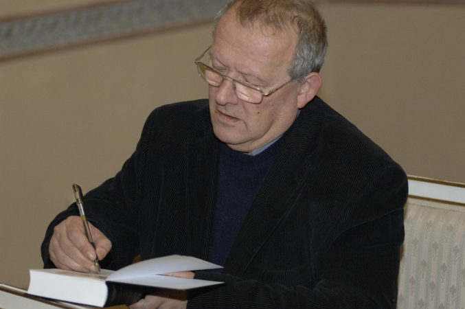 Laisvės premiją siūloma skirti Lenkijos disidentui A. Michnikui