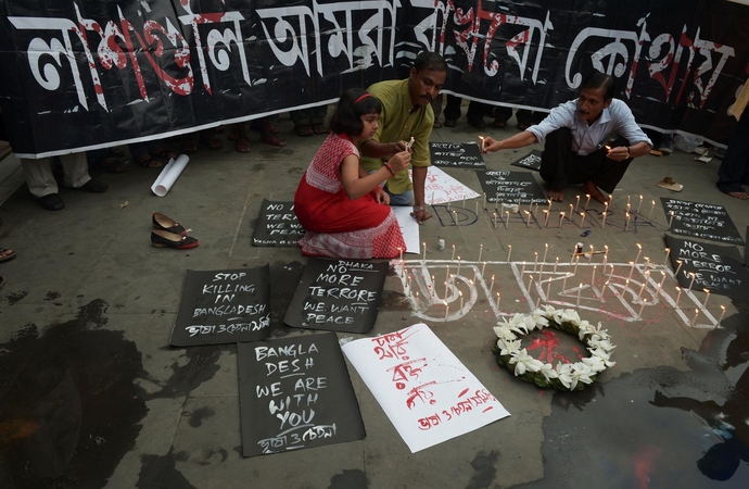 Bangladešas paskelbė dviejų dienų gedulą