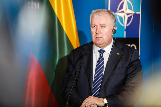 A. Anušauskas: reikės apsispręsti dėl aktyvesnių veiksmų padedant Ukrainai