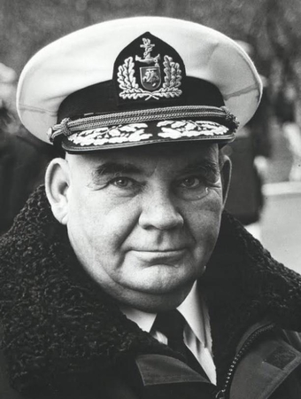 Mirė pirmasis Karinių jūrų pajėgų vadas R. S. Baltuška