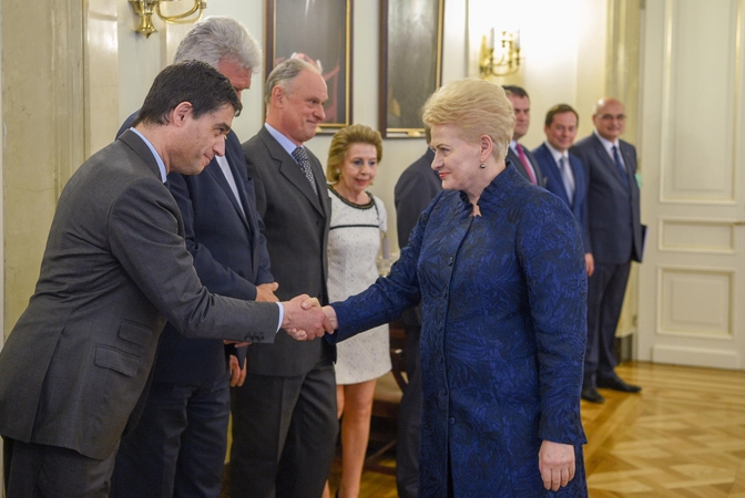 Susitikime su ES šalių ambasadoriais – dėmesys Europos saugumui